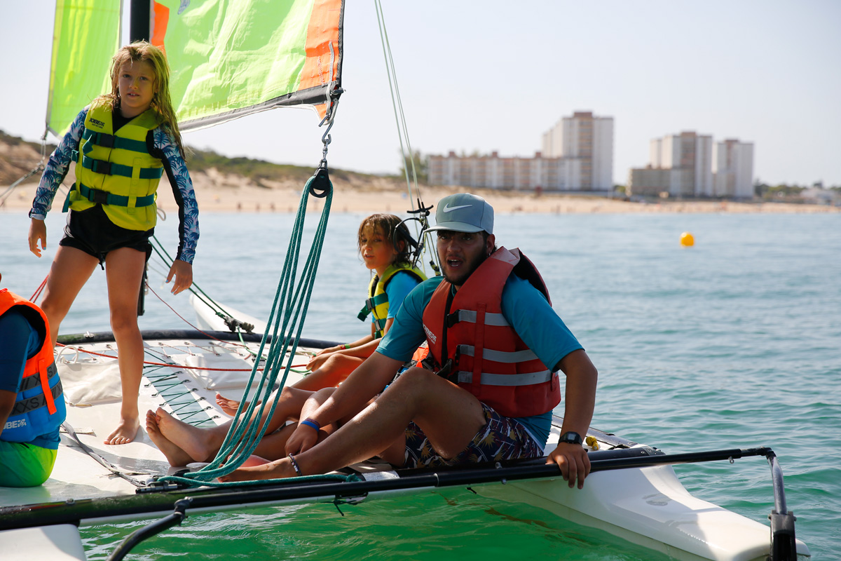 Curso de catamarán en Actiba Mar Aventura