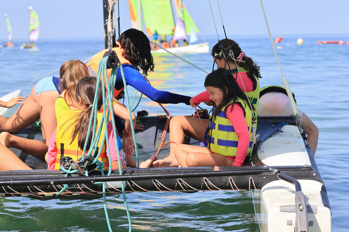 Curso de catamarán en Actiba Mar Aventura
