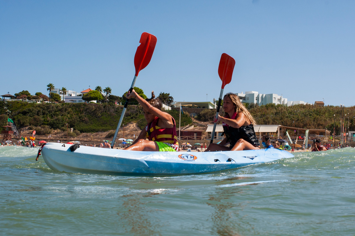 Curso de kayak en Actiba Mar Aventura